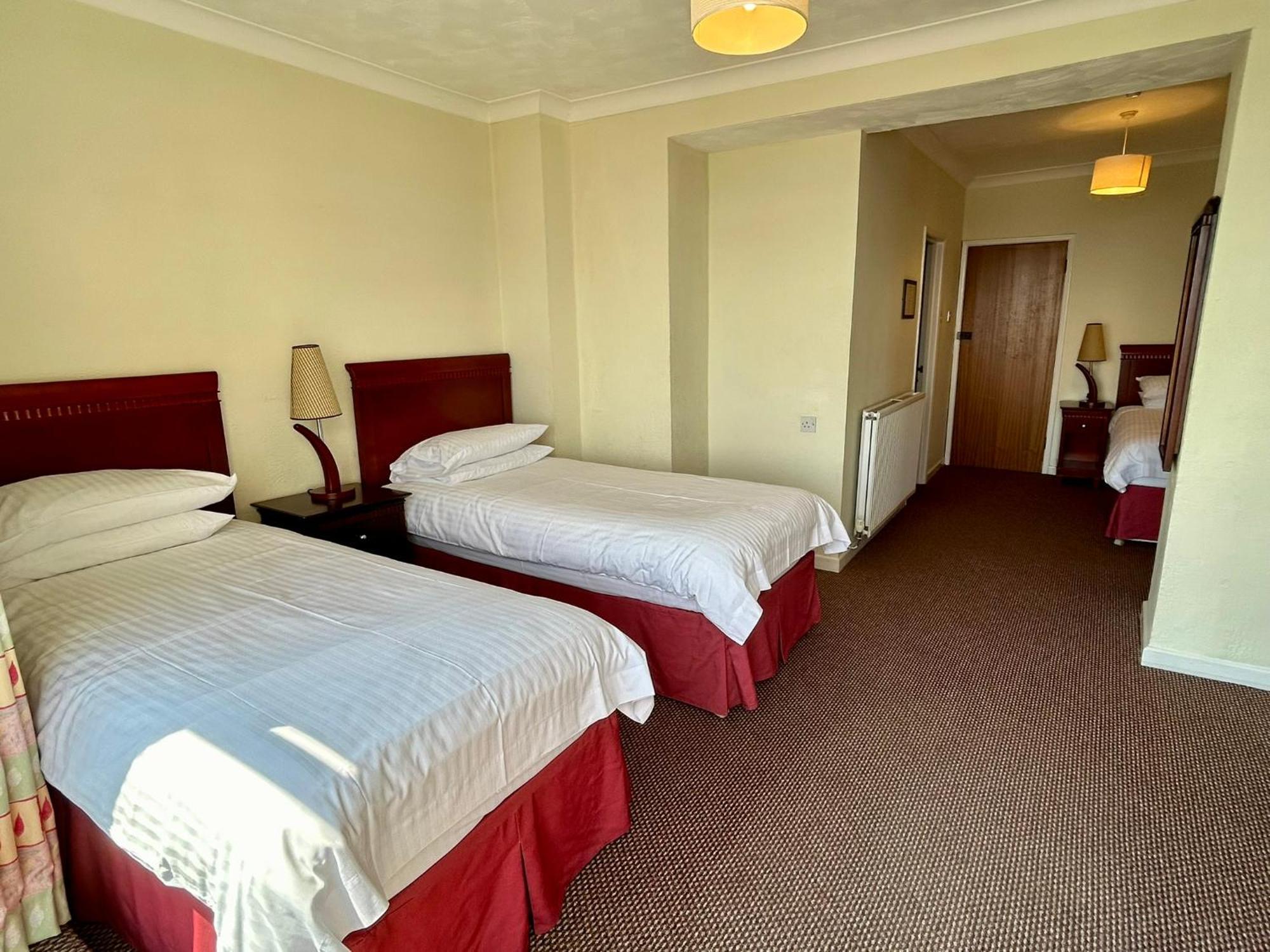 Bay View - Seafront, Sandown - Free Car Ferry For Bookings Of 3 Or More Nights, Subject To Availability Екстер'єр фото