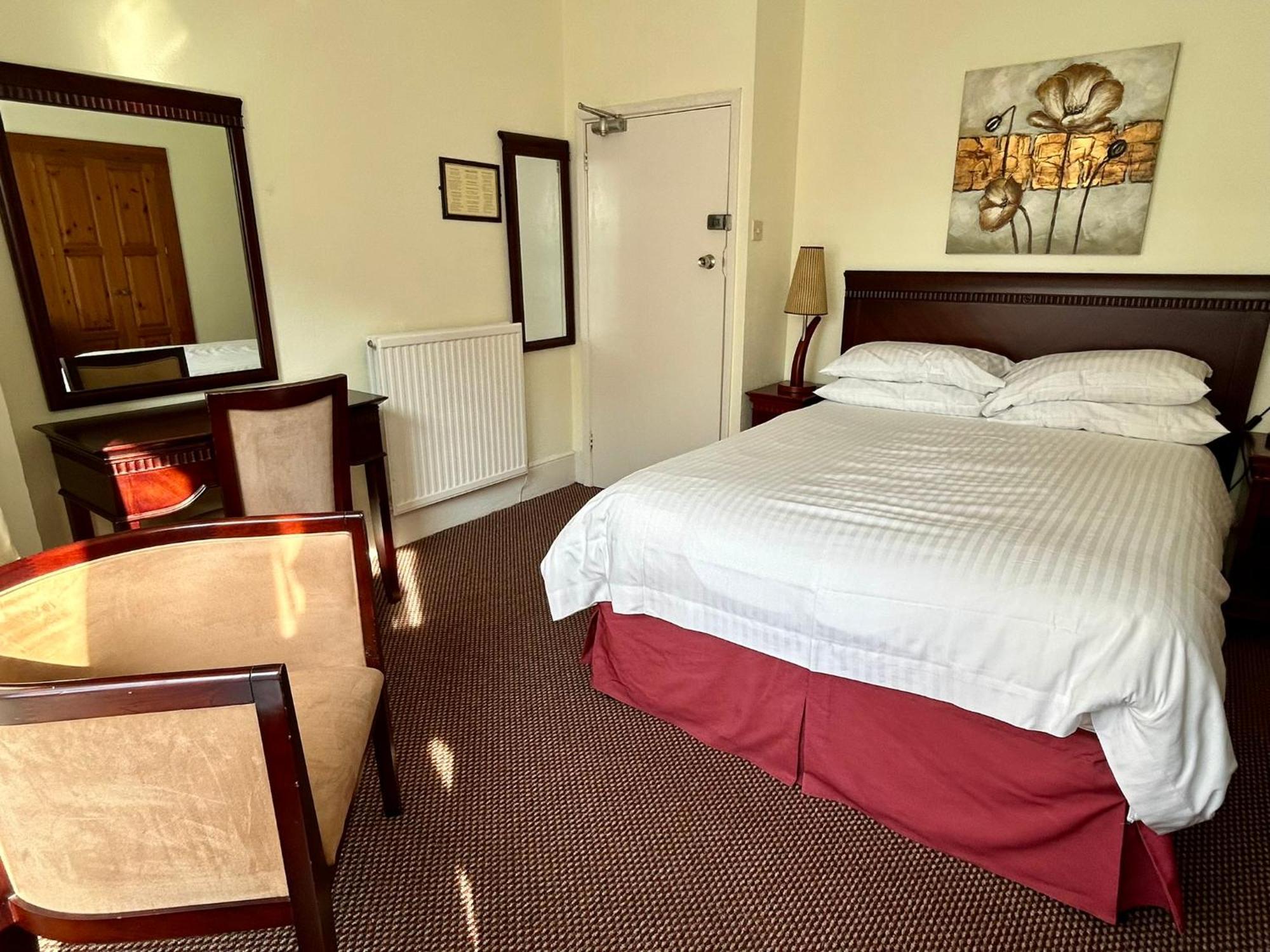 Bay View - Seafront, Sandown - Free Car Ferry For Bookings Of 3 Or More Nights, Subject To Availability Екстер'єр фото