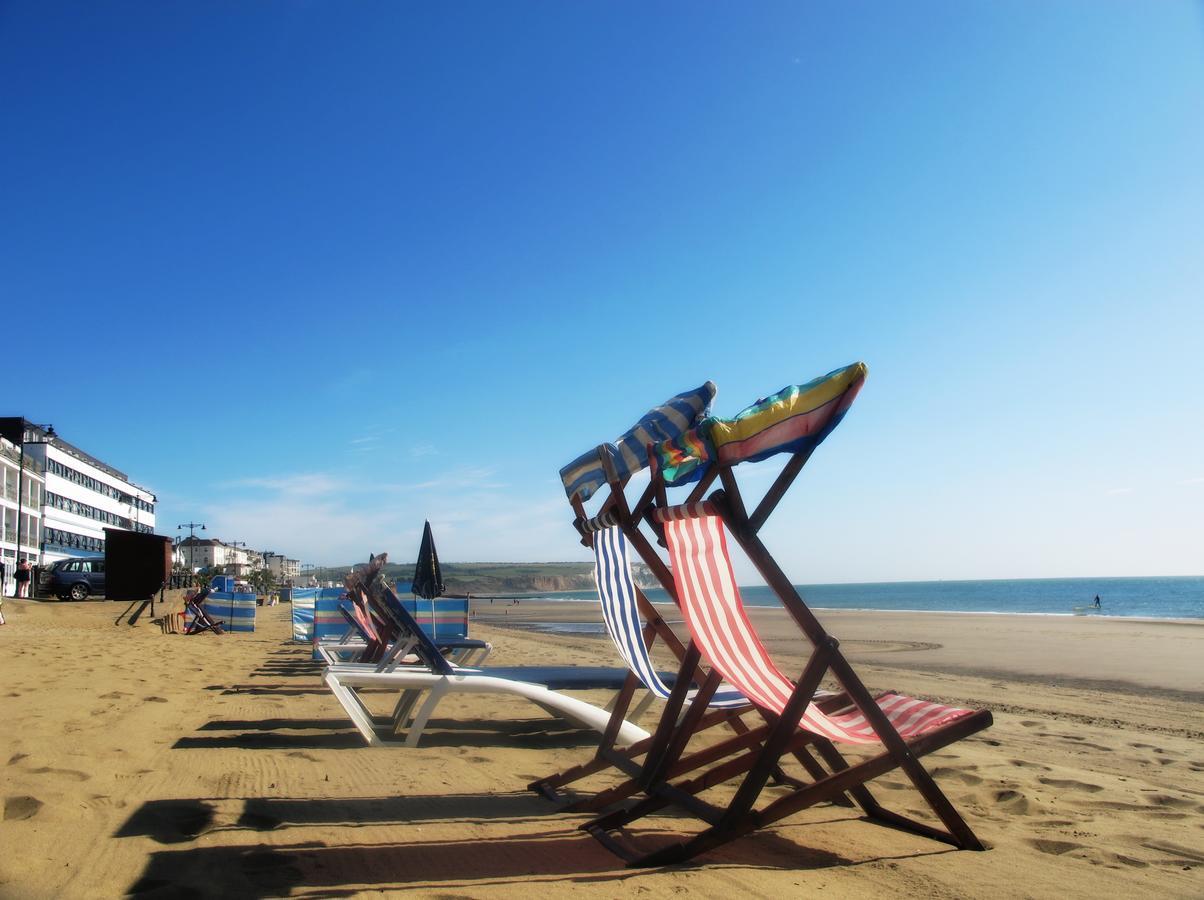 Bay View - Seafront, Sandown - Free Car Ferry For Bookings Of 3 Or More Nights, Subject To Availability Екстер'єр фото